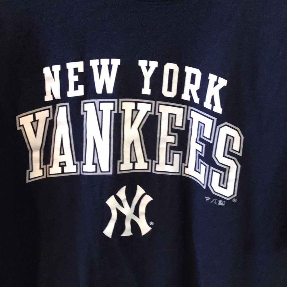 New York Yankees Fanatics T-Shirt -size XL - Picture 2 of 4